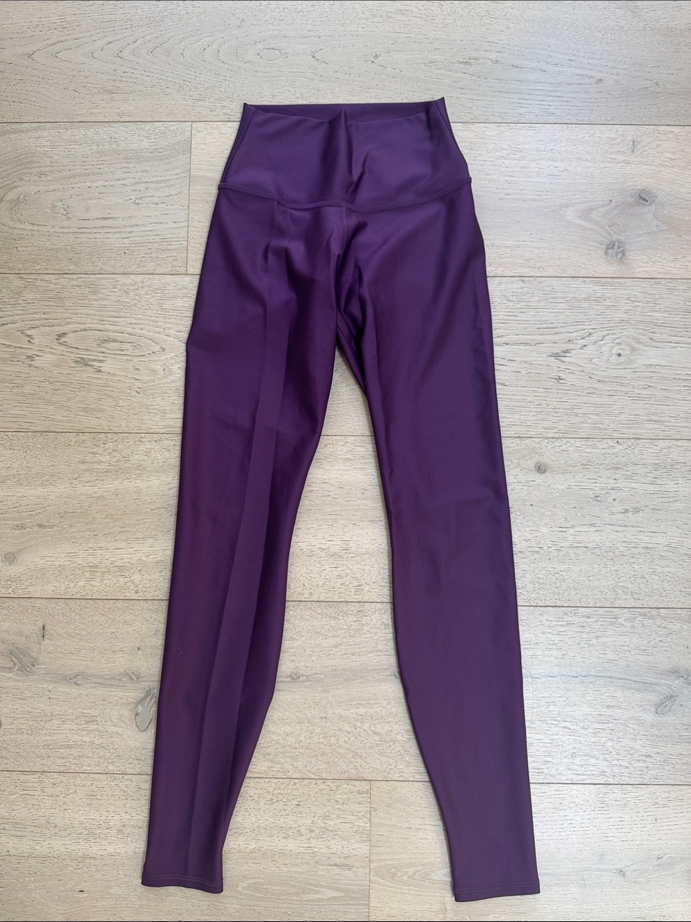 ALO Yoga High-Waist Leggings in Plum